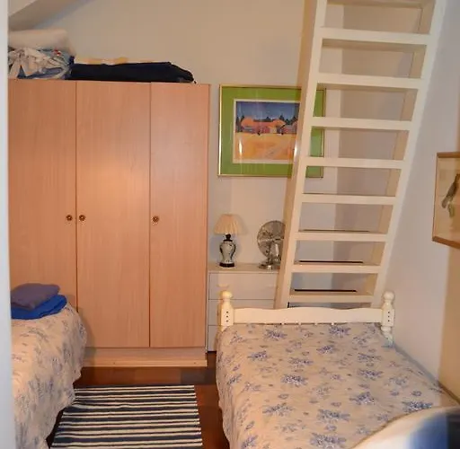 וילה Linnunlaulu Loparo